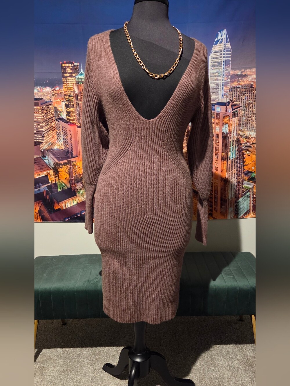 Ribbed V-Neck Long Sleeve Sweater Dress in Mauve